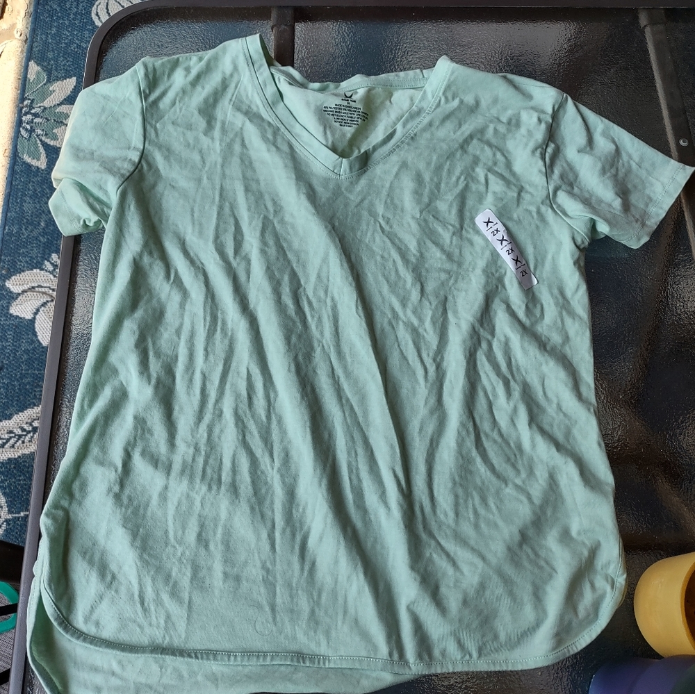 Moisture wicking shirt, 2x-runa a little small,